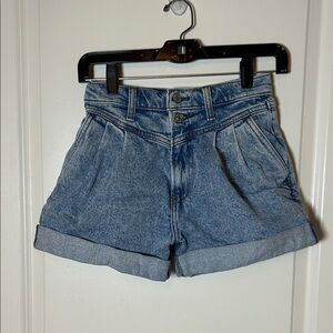 Abercrombie & Fitch The 80’s Mom Denim Shorts Ultra High Rise Pleated Size 24 00